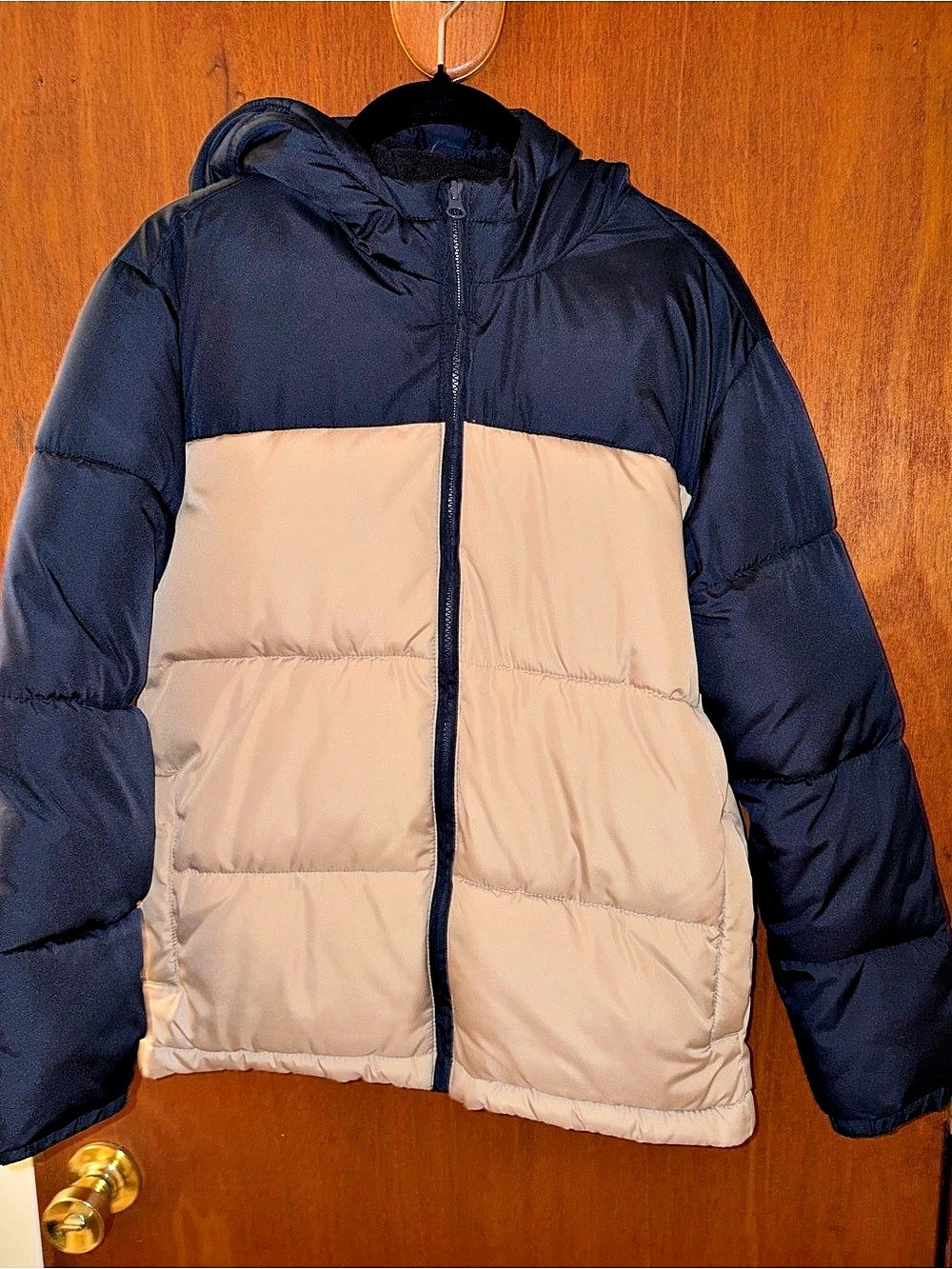 Kids Old Navy Color Block Puffer Jacket in Blue & Beige XL Like New